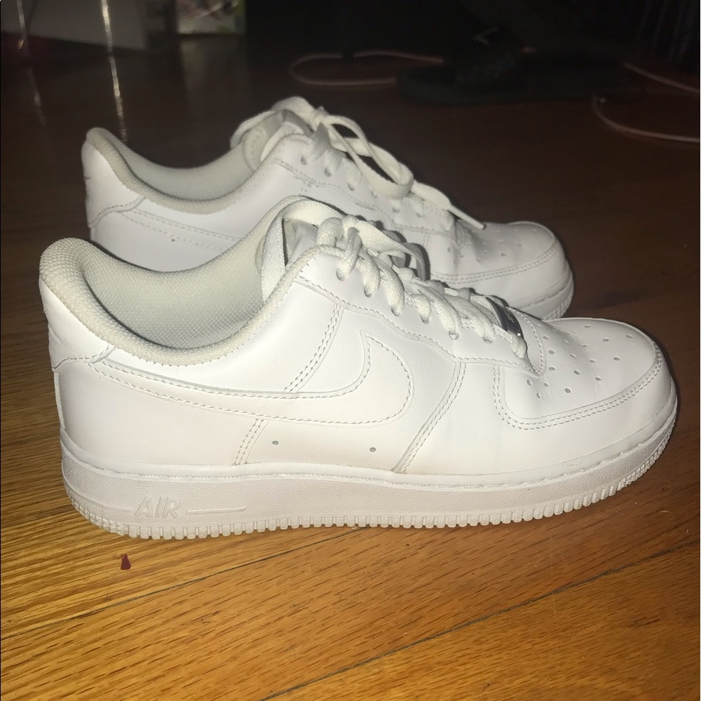 NIKE AIR FORCE ONES